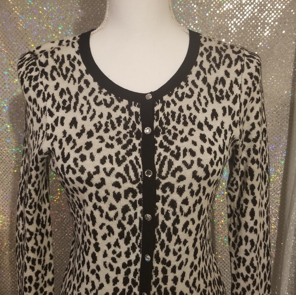 Express Black and White Leopard Print Crystal Button Cardigan sz M - Picture 2 of 4